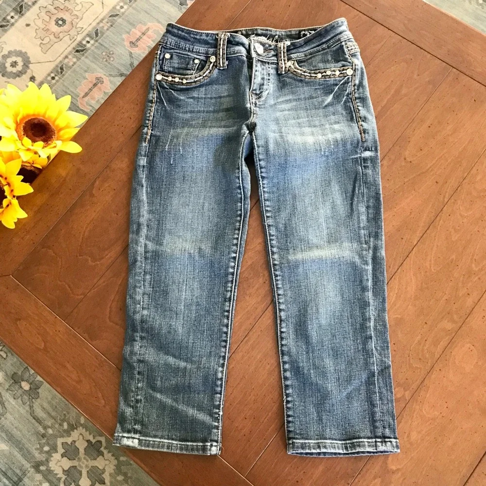 LA Idol USA Capri Jeans Womens 3 Blue‎ Medium Wash Denim Embellished Pockets